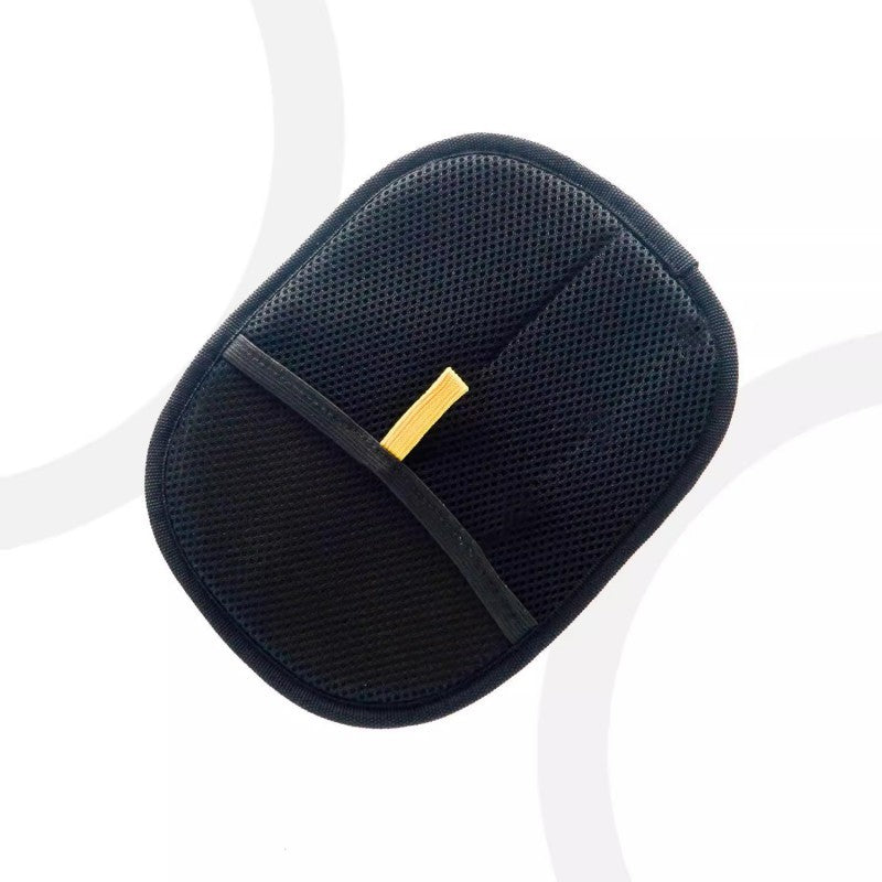 Pet Hair Remover Glove – Clean Furniture in Seconds!